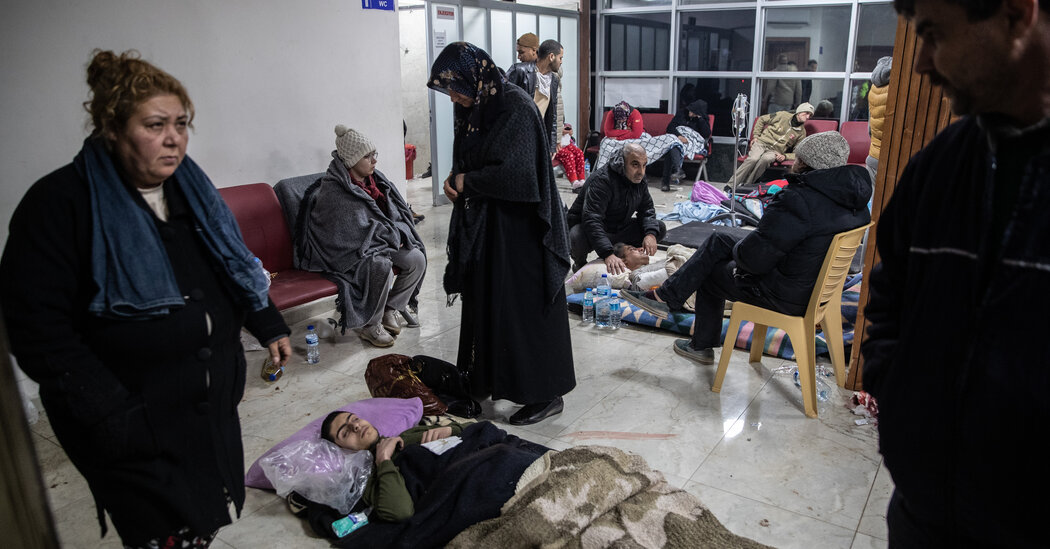 İşte depremzedelere nasıl yardım gelir.