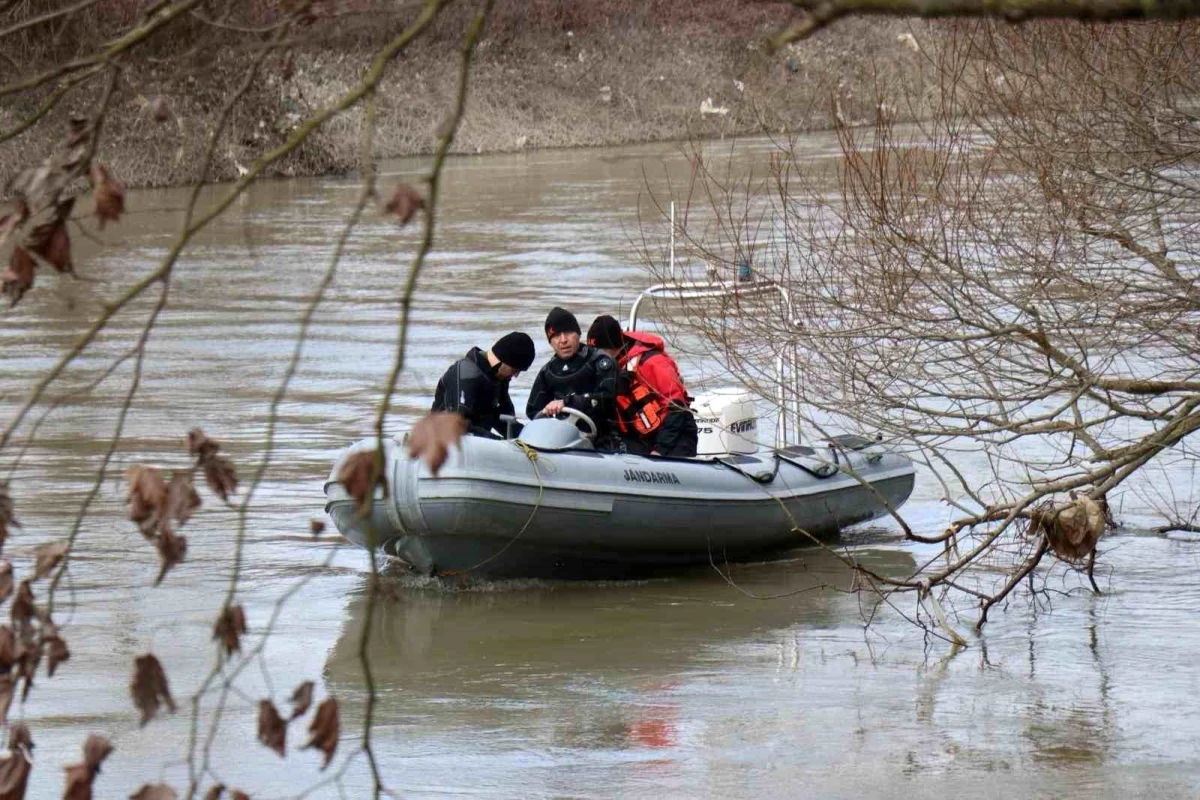 Sakarya Irmağı’nda kaybolan bayanın cansız vücudu bulundu, oğlu tutuklandı