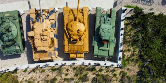 İsrail Ordusu Batı Şeria’da Filistinli Gazeteciyi Gözaltına Aldı