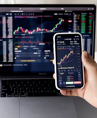 Hurmuz-Bogazi8217nda-Artan-Riskler-Kuresel-Ticareti-Tehdit-Ediyor-featured