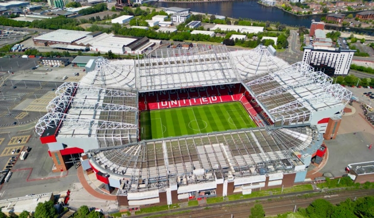 Manchester-United-Harry-Maguire-ile-Sozlesme-Uzatma-Karari-Aldi-featured