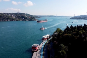 Canakkale-Bogazi8217nda-Motor-Arizasi-Yasayan-Tanker-Kurtarildi-featured