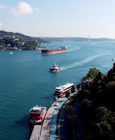 Canakkale-Bogazi8217nda-Motor-Arizasi-Yasayan-Tanker-Kurtarildi-featured