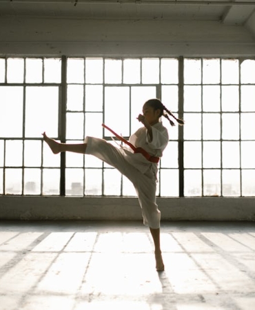 Esenler8217de-Genc-Kizlar-Arasinda-Bicakli-Kavga-Bir-Yarali-Bir-Gozalti-featured